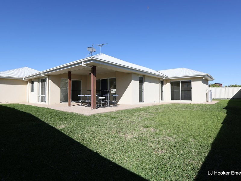 Photo - Unit 1/10 Wright Street, Emerald QLD 4720 - Image 13