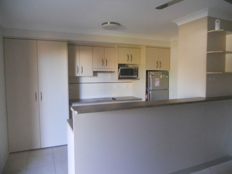 Photo - Unit 1/100 Miles Street, Mount Isa QLD 4825 - Image 2