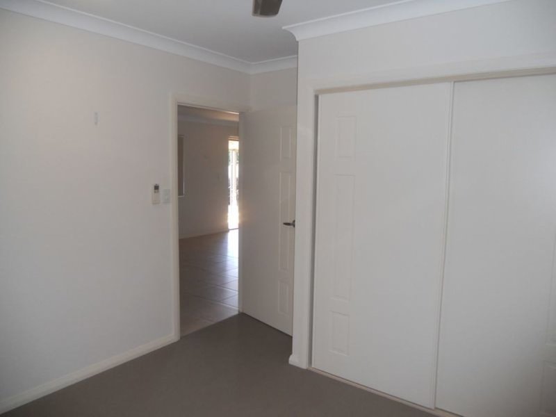 Photo - Unit 1/100 Miles Street, Mount Isa QLD 4825 - Image 6