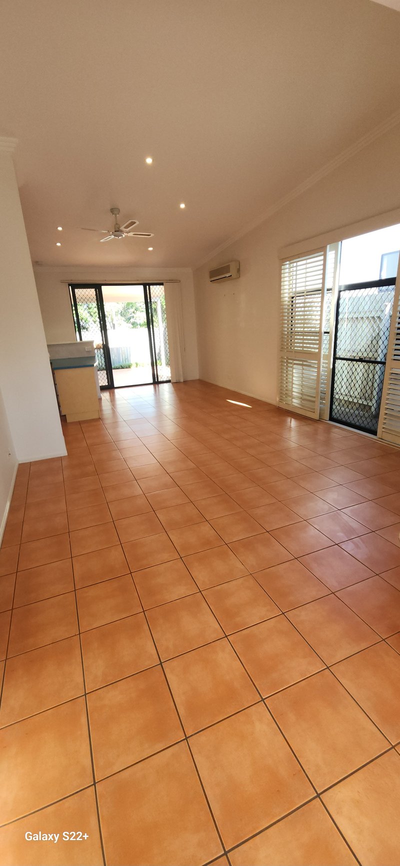 Photo - Unit 11/15 Twelfth Ave , Brighton QLD 4017 - Image 2