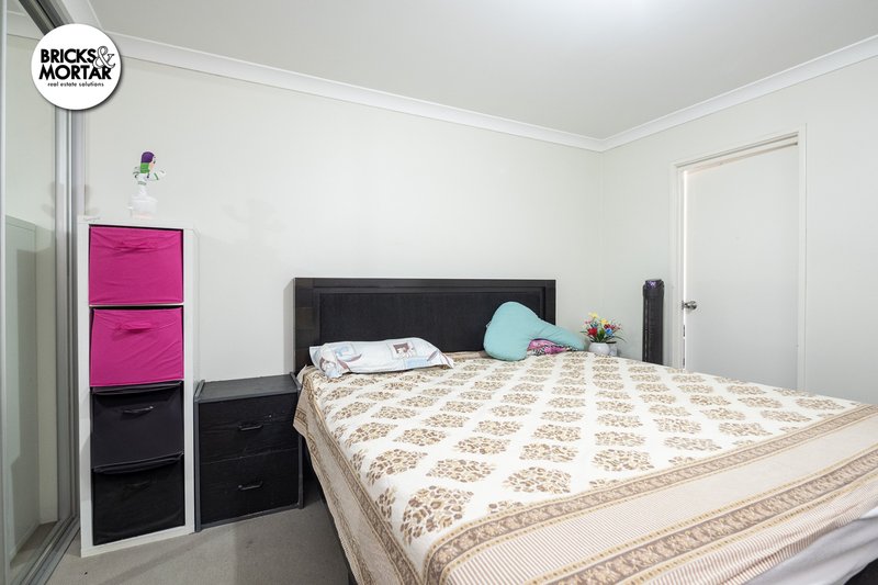 Photo - Unit 11/18 Mountain View, Kelmscott WA 6111 - Image 4