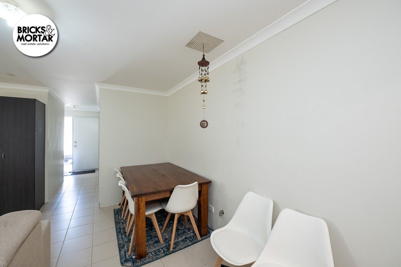 Photo - Unit 11/18 Mountain View, Kelmscott WA 6111 - Image 17