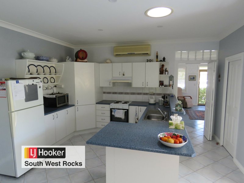 Photo - Unit 1/12 Cook Drive, South West Rocks NSW 2431 - Image 8