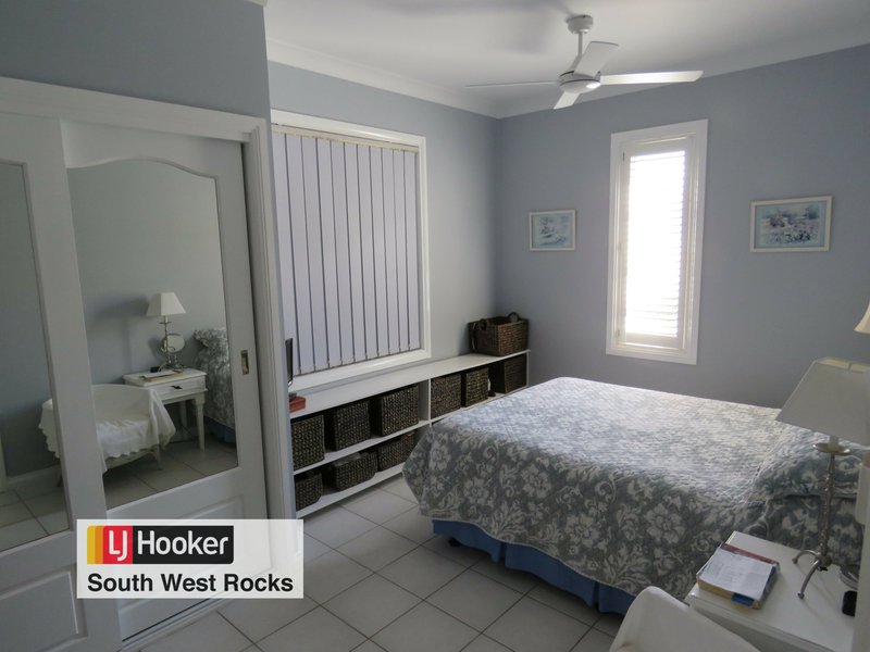 Photo - Unit 1/12 Cook Drive, South West Rocks NSW 2431 - Image 11