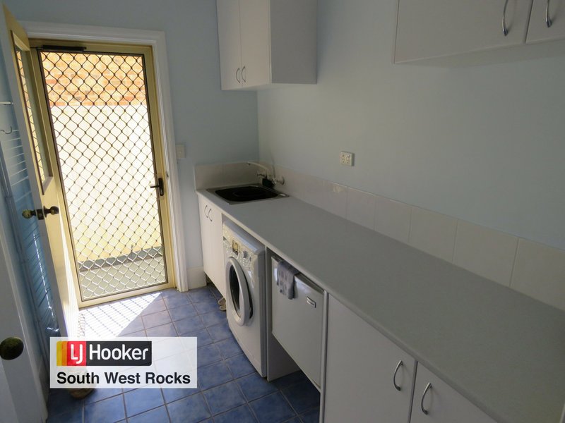 Photo - Unit 1/12 Cook Drive, South West Rocks NSW 2431 - Image 15