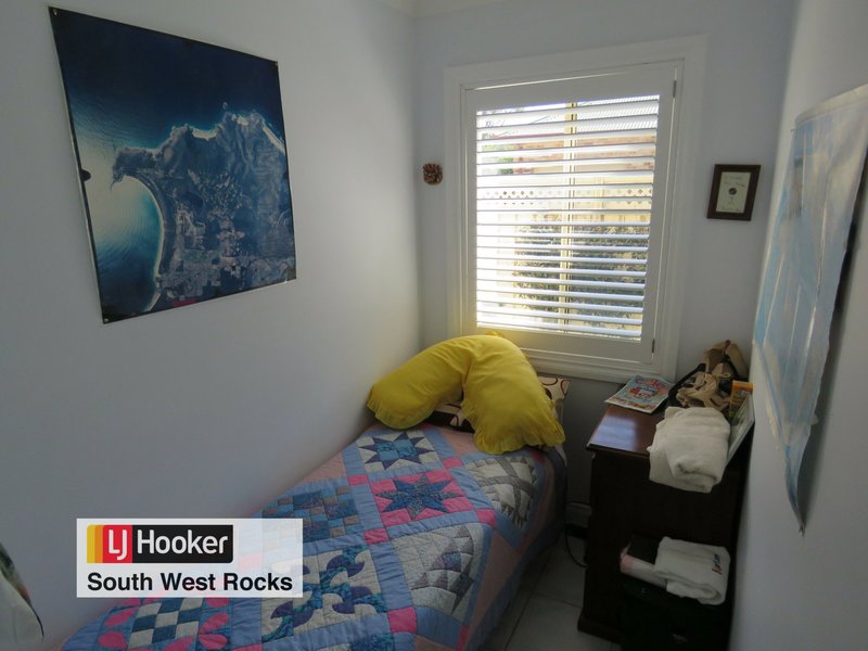 Photo - Unit 1/12 Cook Drive, South West Rocks NSW 2431 - Image 17