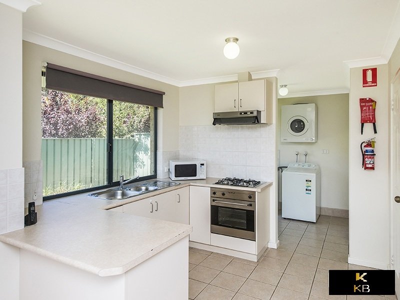 Photo - Unit 1/12 Kimberley St , Belmont WA 6104 - Image 5