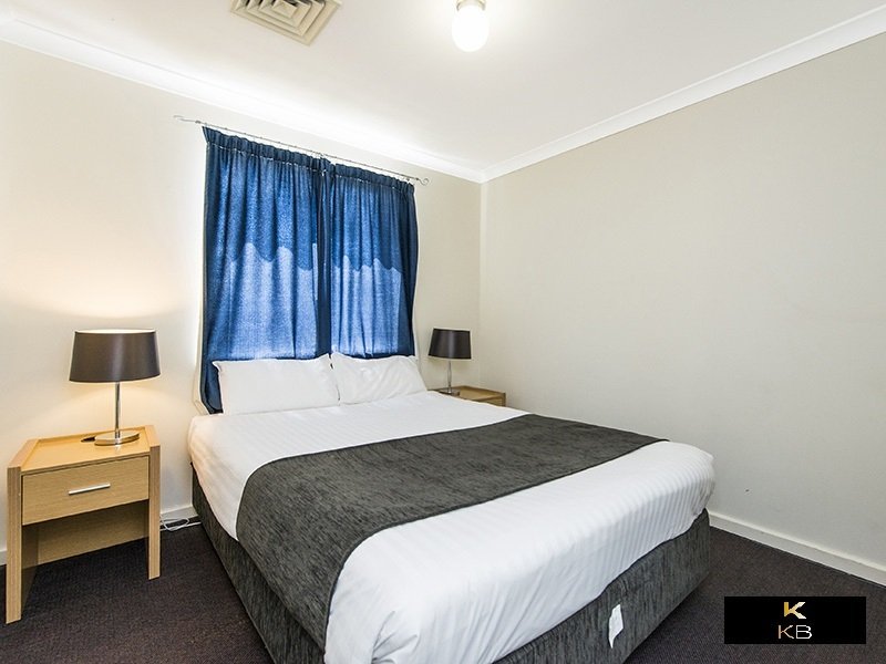 Photo - Unit 1/12 Kimberley St , Belmont WA 6104 - Image 14