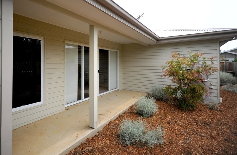 Photo - Unit 1/12 Ward Street, St Leonards VIC 3223 - Image 7