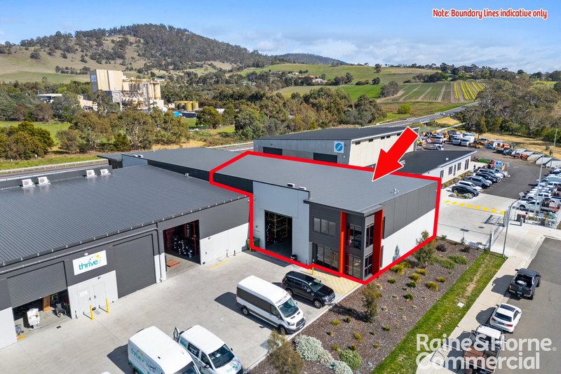 Photo - Unit 1/13 Abernant Way, Cambridge TAS 7170 - Image 1