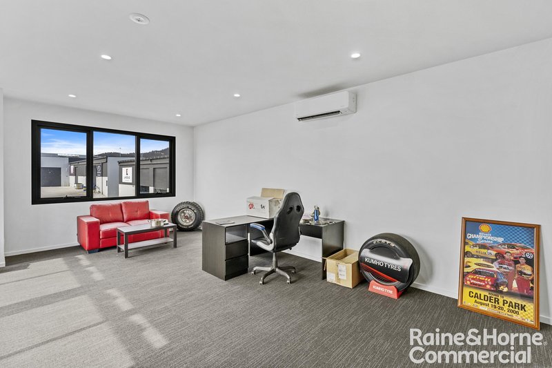 Photo - Unit 1/13 Abernant Way, Cambridge TAS 7170 - Image 14