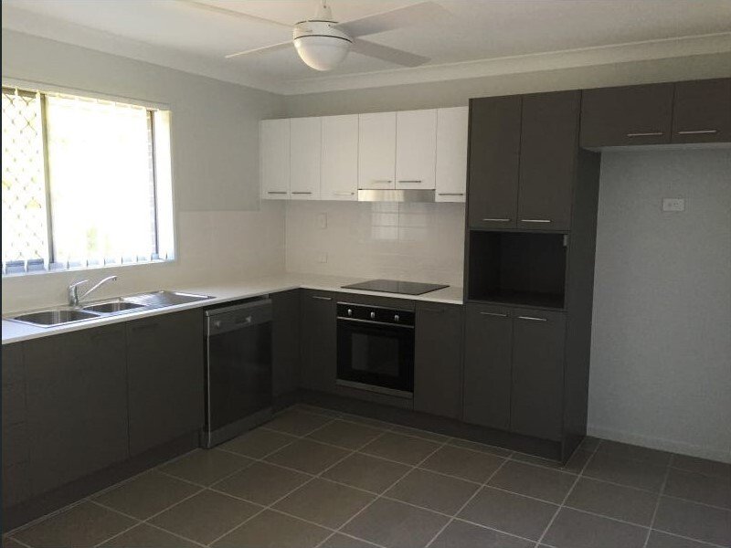 Photo - Unit 1/13 Bilenda Close, Beerwah QLD 4519 - Image 2