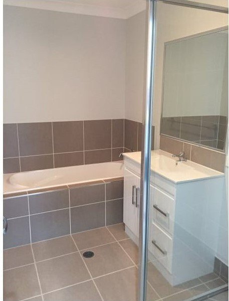 Photo - Unit 1/13 Bilenda Close, Beerwah QLD 4519 - Image 4