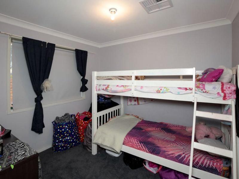 Photo - Unit 1/13 Bulolo Street, Ashmont NSW 2650 - Image 3