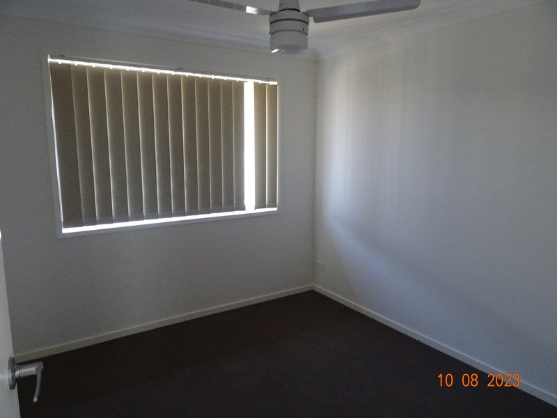 Photo - Unit 1/14 Lacewing Street, Rosewood QLD 4340 - Image 9