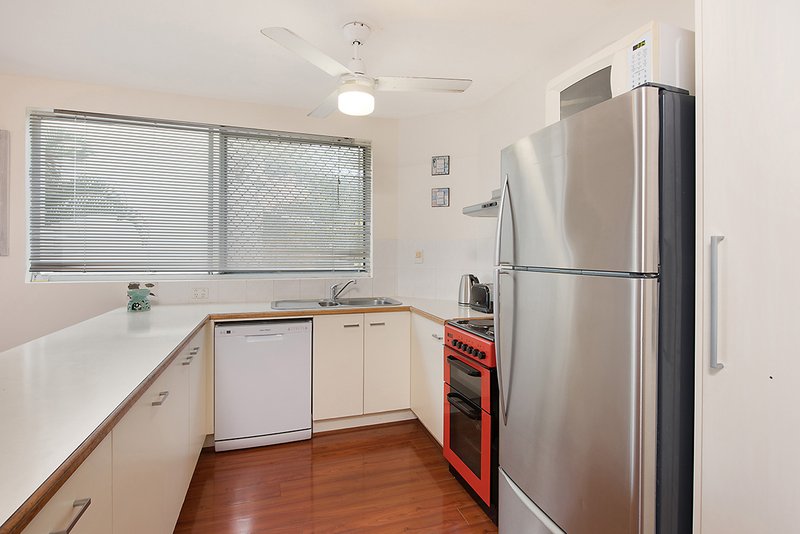 Photo - Unit 1/14 Mahia Terrace, Kings Beach QLD 4551 - Image 5