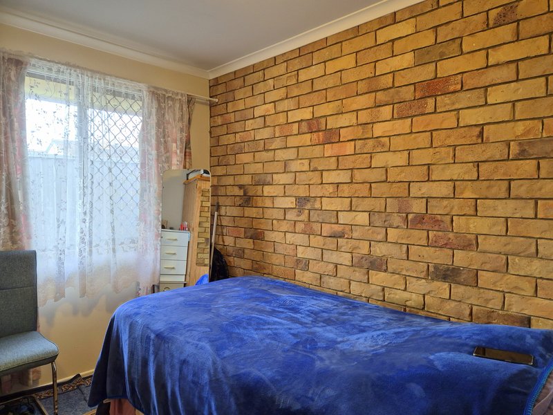 Photo - Unit 1/14 Silvester Street, Redcliffe QLD 4020 - Image 11