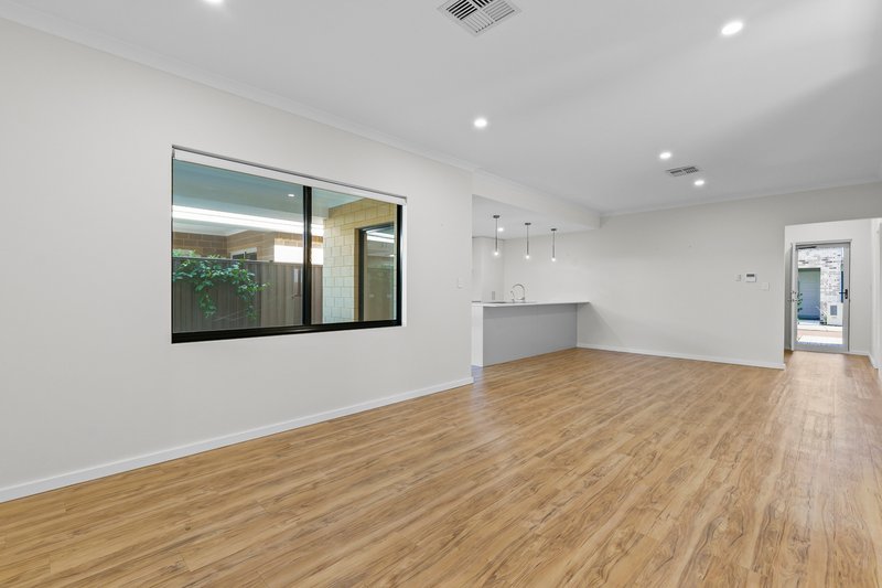 Photo - Unit 11/45 Cohn Street, Carlisle WA 6101 - Image 4