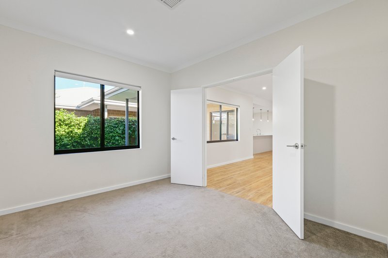 Photo - Unit 11/45 Cohn Street, Carlisle WA 6101 - Image 5