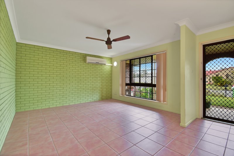 Photo - Unit 1/15 Beattie Street, Golden Beach QLD 4551 - Image 3