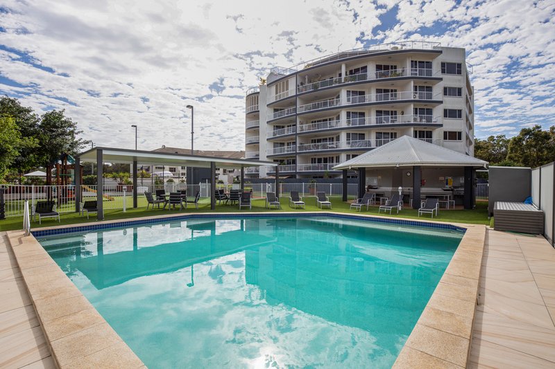 Unit 11/5 Links Ct , Woorim QLD 4507