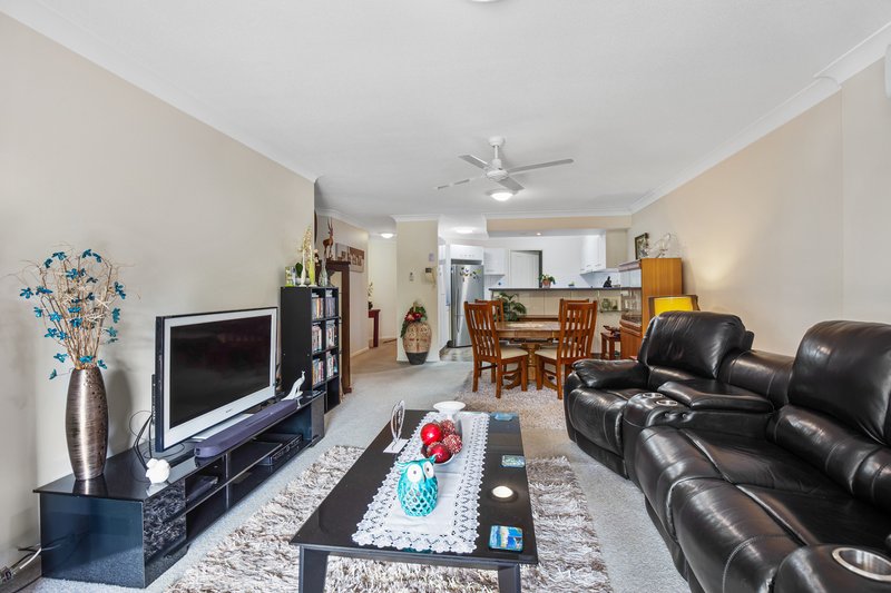 Photo - Unit 11/5 Links Ct , Woorim QLD 4507 - Image 4