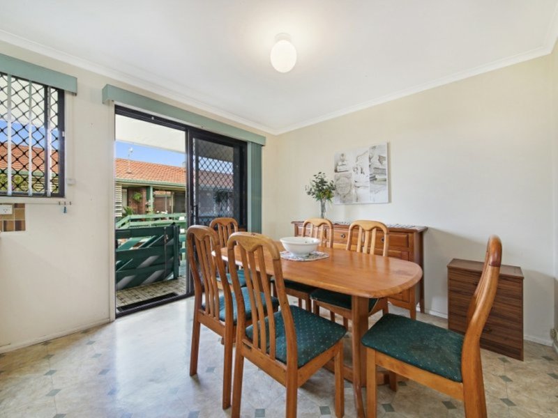 Photo - Unit 115/170 Bardon Ave , Burleigh Waters QLD 4220 - Image 6