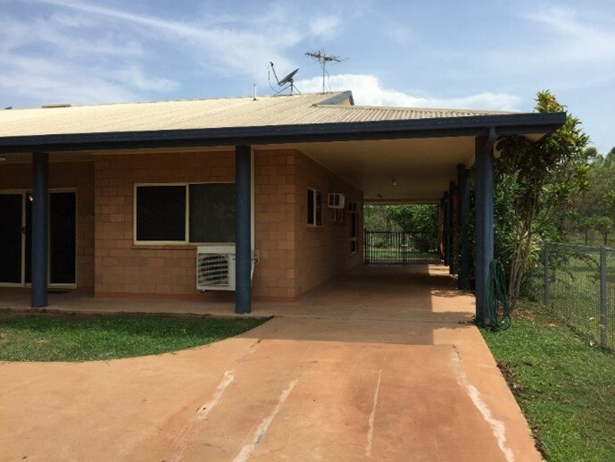 Photo - Unit 1/16 Kanthin Road, Nanum QLD 4874 - Image 3