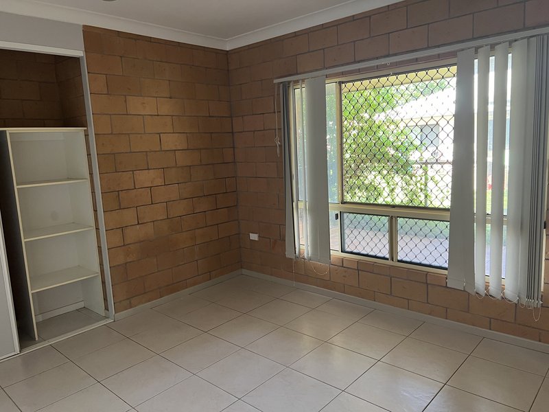 Photo - Unit 1/16 Kanthin Road, Nanum QLD 4874 - Image 19