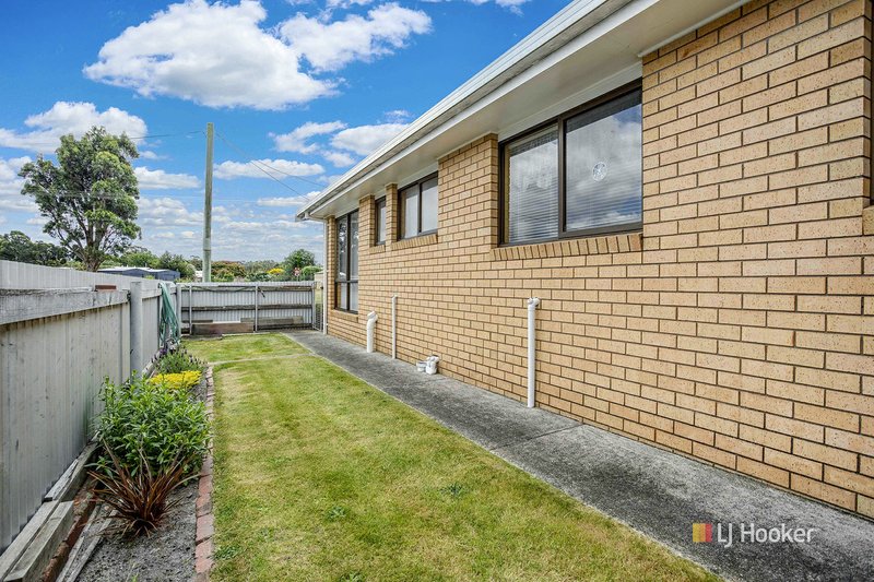 Photo - Unit 1/16B West Jenner Street, Wynyard TAS 7325 - Image 7