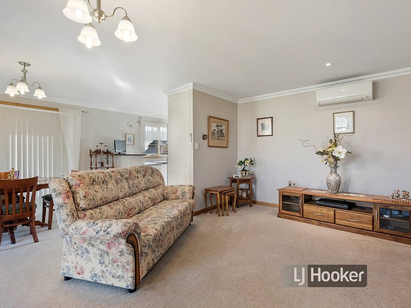 Photo - Unit 11/9-11 Church Street, Wynyard TAS 7325 - Image 6