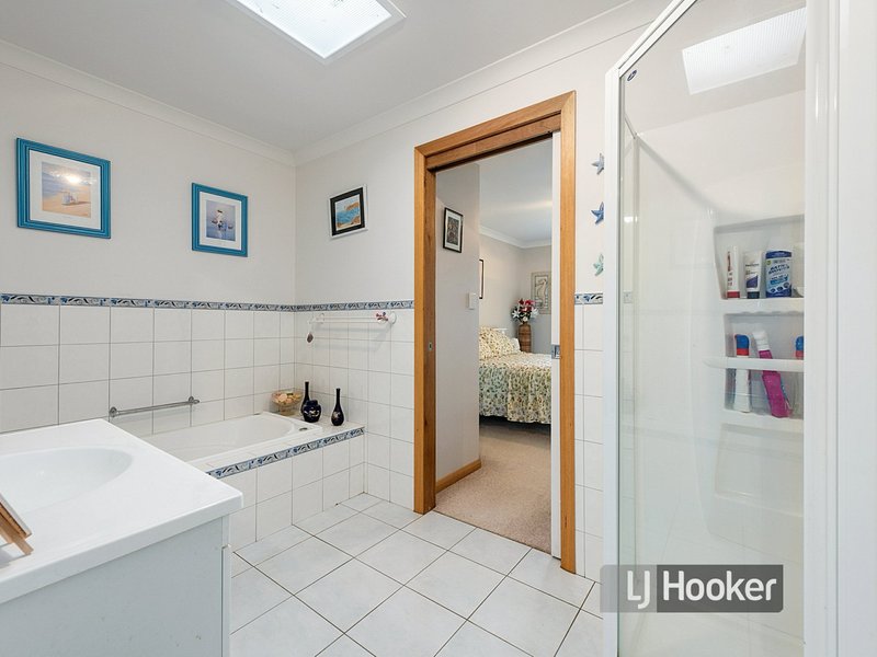 Photo - Unit 11/9-11 Church Street, Wynyard TAS 7325 - Image 8