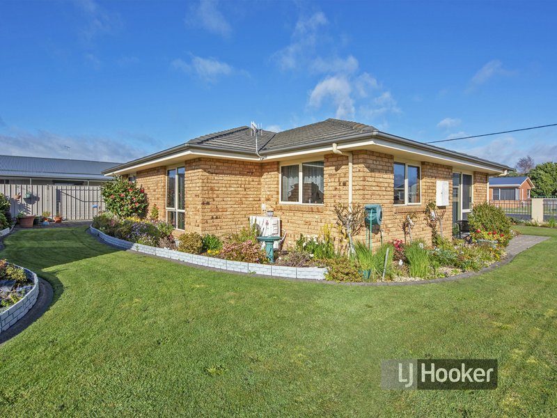 Photo - Unit 11/9-11 Church Street, Wynyard TAS 7325 - Image 10