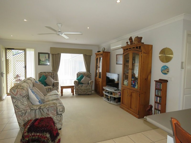 Photo - Unit 11/9-11 Wellington Street, Paynesville VIC 3880 - Image 5