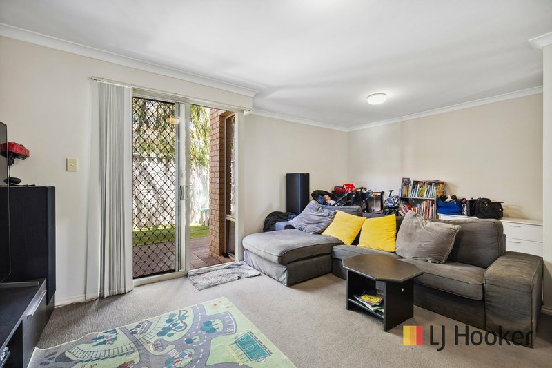 Photo - Unit 1/190 Kitchener Road, Booragoon WA 6154 - Image 13