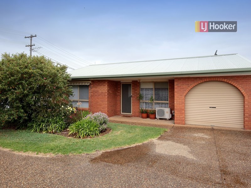 Unit 1/2 Borneo Place, Ashmont NSW 2650