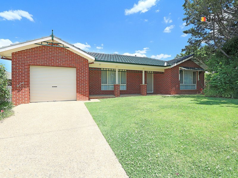 Photo - Unit 1/2 Lachlan Place, Tatton NSW 2650 - Image 1