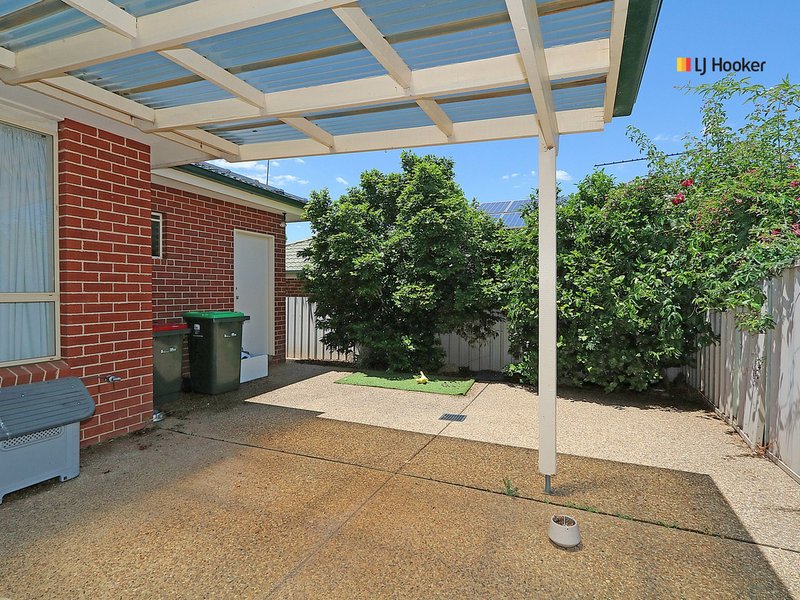 Photo - Unit 1/2 Lachlan Place, Tatton NSW 2650 - Image 14