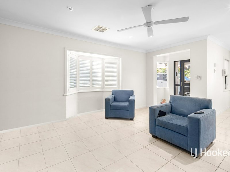 Photo - Unit 1/2 Nicker Crescent, Gillen NT 0870 - Image 16