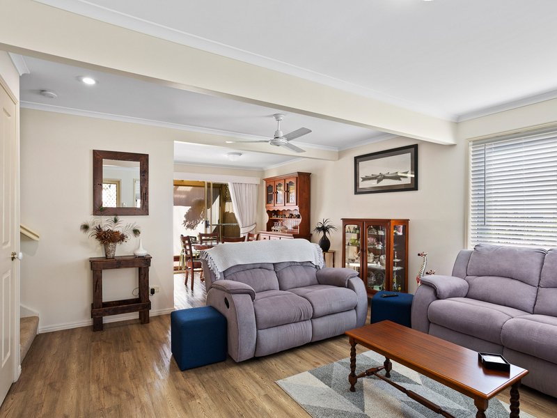 Photo - Unit 1/20-22 Kangaroo Ave , Bongaree QLD 4507 - Image 3