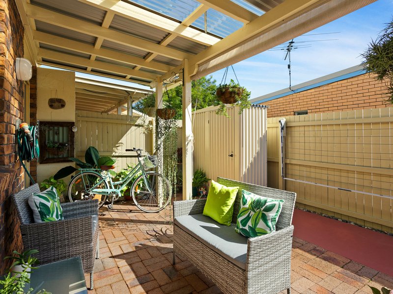 Photo - Unit 1/20-22 Kangaroo Ave , Bongaree QLD 4507 - Image 14