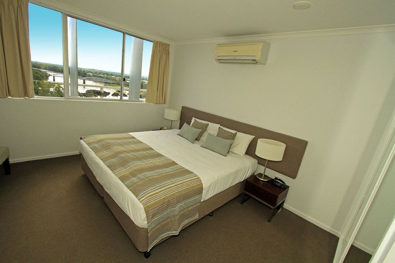 Photo - Unit 1201 102 Victoria Parade, Rockhampton City QLD 4700 - Image 7