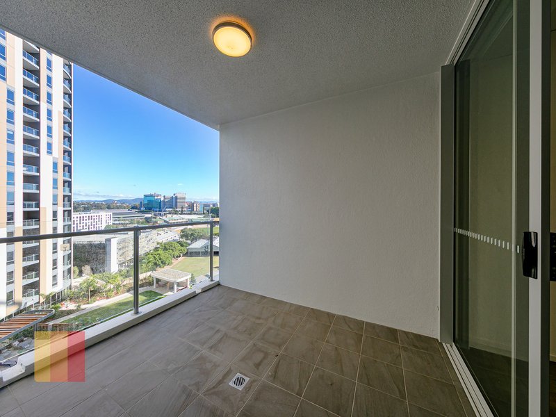 Photo - Unit 1203/510 St Pauls Terrace, Bowen Hills QLD 4006 - Image 3