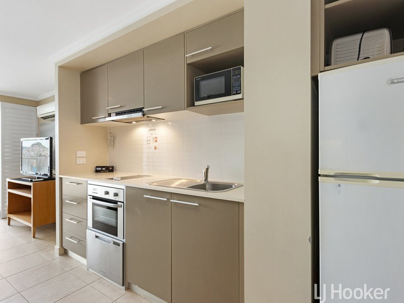 Photo - Unit 120/569 Esplanade , Urangan QLD 4655 - Image 5