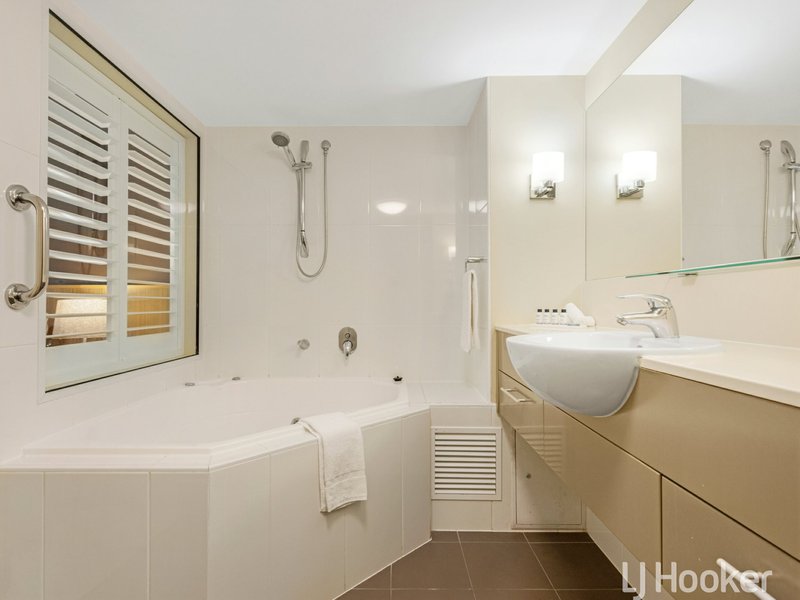 Photo - Unit 120/569 Esplanade , Urangan QLD 4655 - Image 9