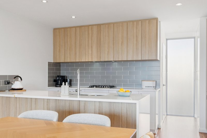 Photo - Unit 12/122 Kimberley Street, West Leederville WA 6007 - Image 5