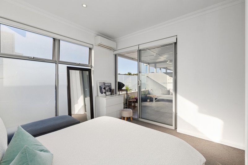 Photo - Unit 12/122 Kimberley Street, West Leederville WA 6007 - Image 18