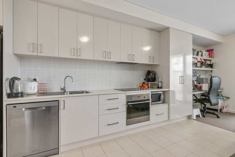 Photo - Unit 12/15 Pallett Avenue, Spearwood WA 6163 - Image 3