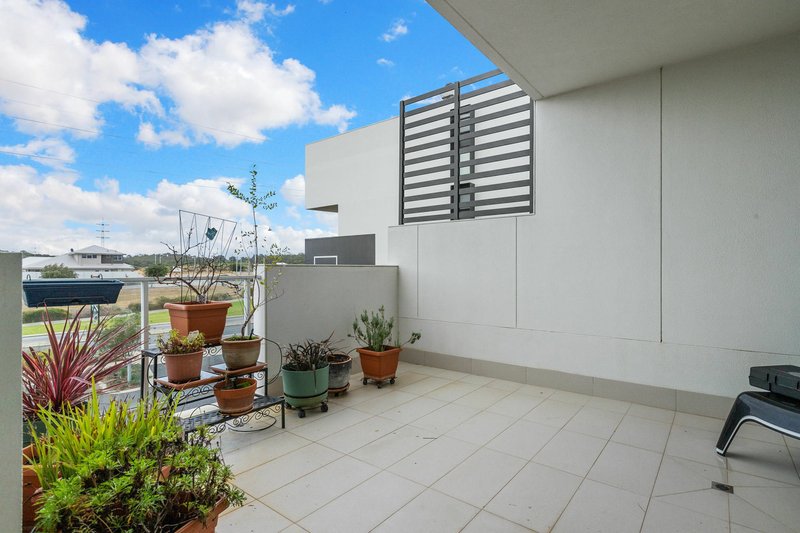 Photo - Unit 12/15 Pallett Avenue, Spearwood WA 6163 - Image 11