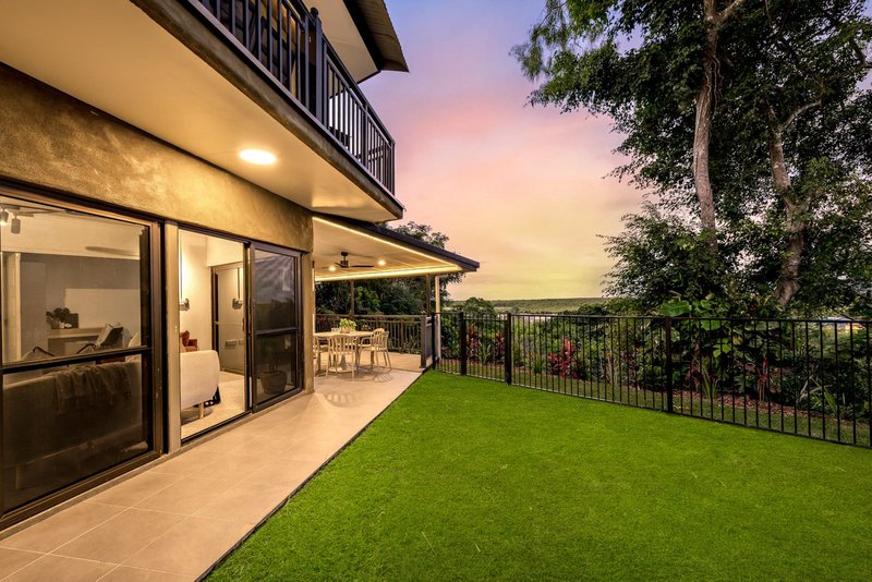 Photo - Unit 1/22-24 Collins Avenue, Edge Hill QLD 4870 - Image 1
